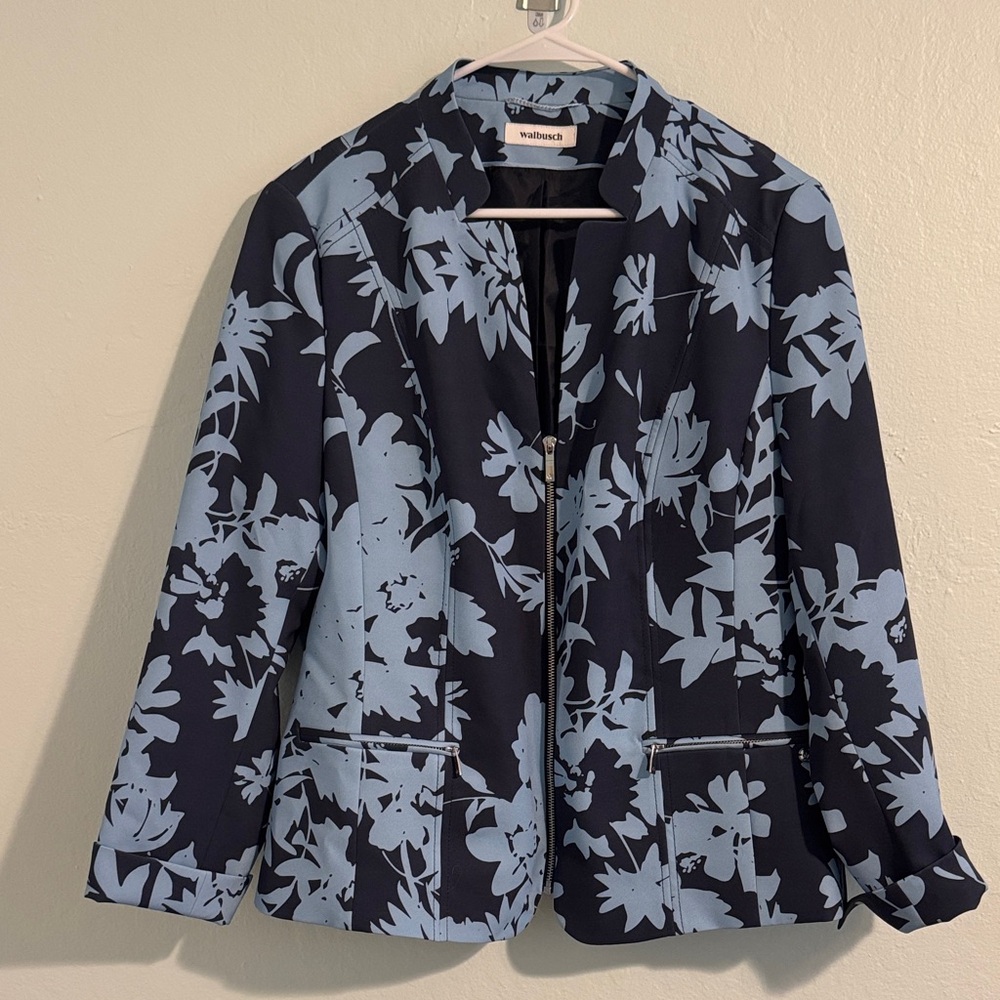 Walbusch Navy and Light Blue Floral Blazer